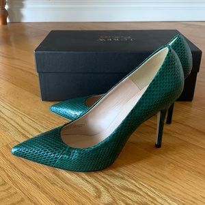 J CREW COLLECTION Roxie Snakeskin Pumps size 7.5